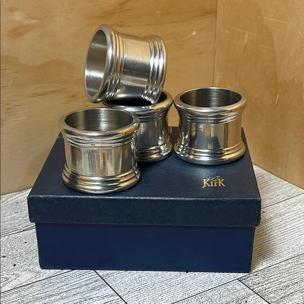 Excellent Vintage set of 4 Kirk Stieff Pewter Napkin Rings